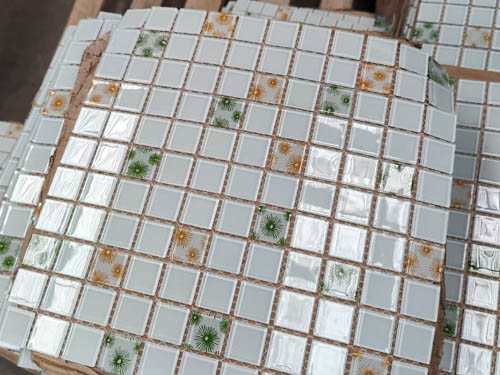 Glass mosaic9